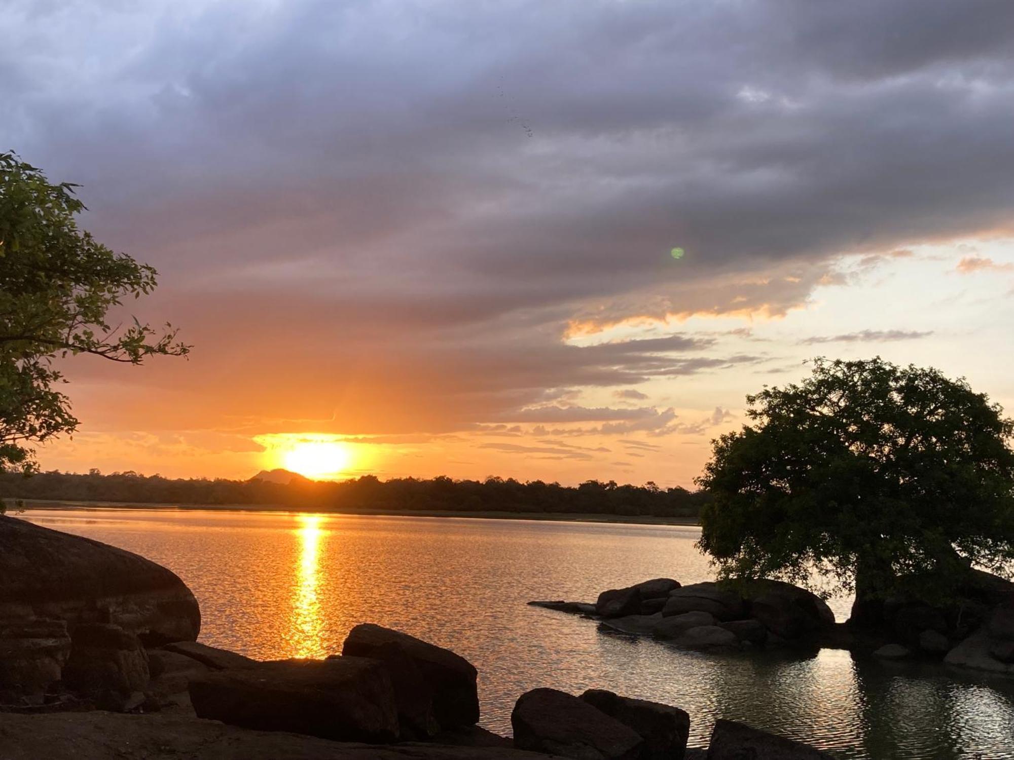 River Point Cabana At Arugambay بوتوفيل المظهر الخارجي الصورة